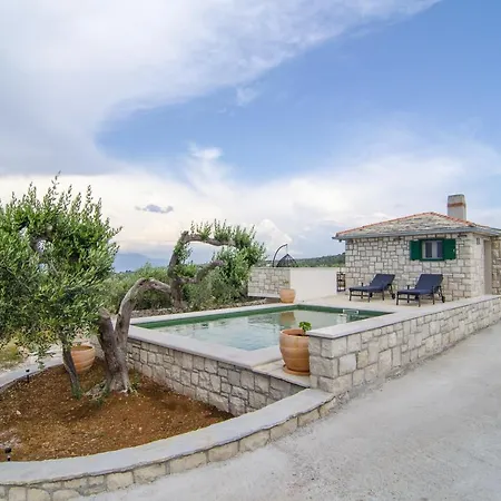 Holiday home Bliss *