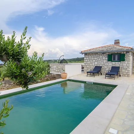 Bliss Semesterbostad